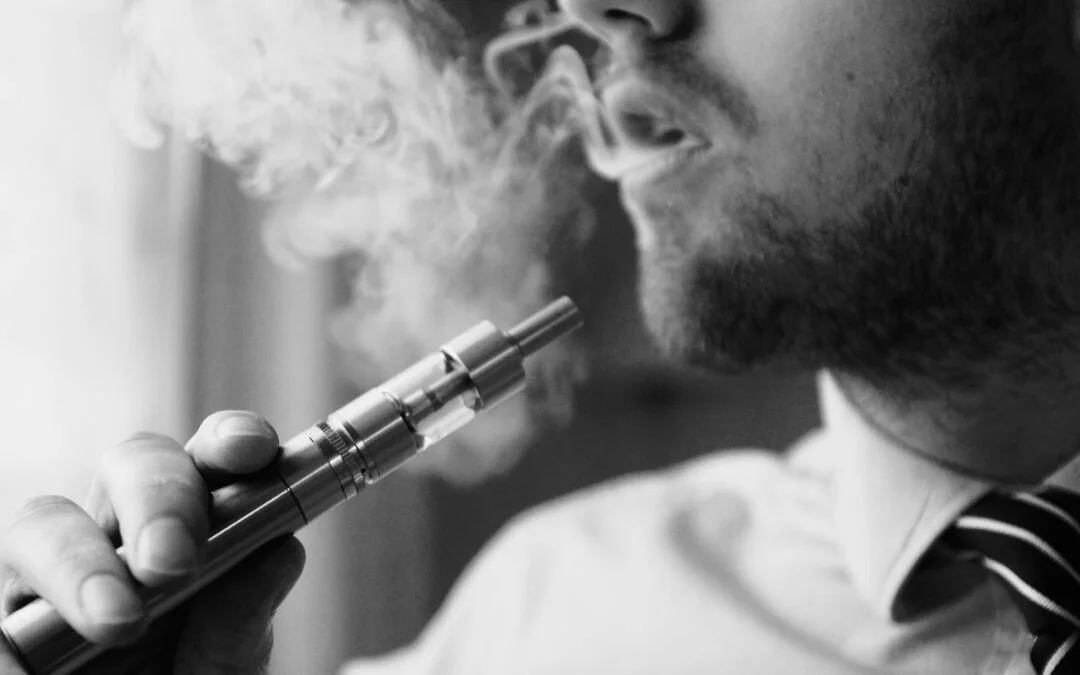 Top 8 Guide to Vaping in Dubai: Buy Vapes from Our Store ...